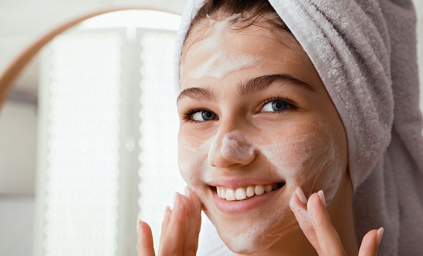 Expert Tips For Establishing a Good Skincare Routine for your Teenager